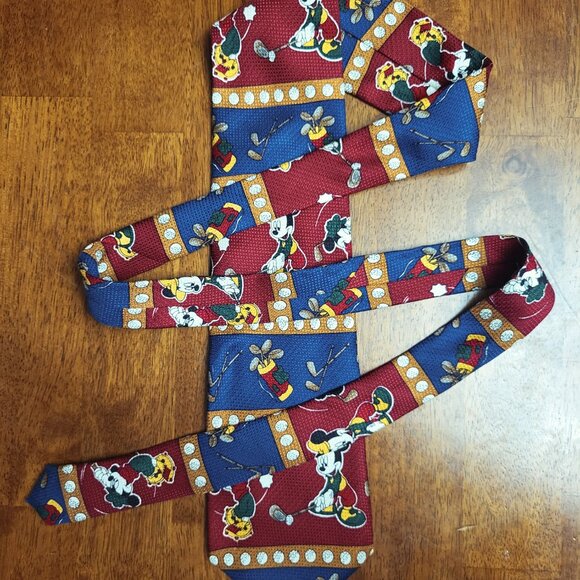 Mickey & Co ~ Golf Mickey Mouse Tie ~ Excellent Condition - Picture 1 of 6